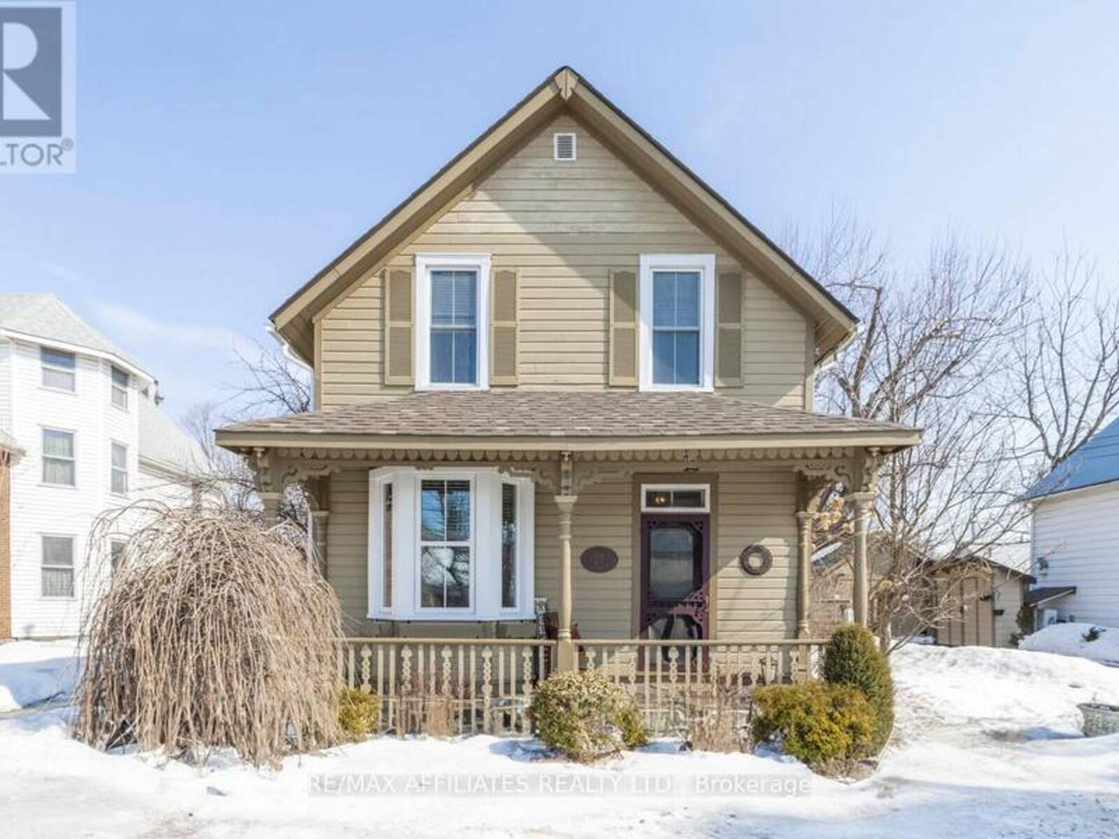 27 HAWTHORNE AVENUE, Carleton Place, Ontario K7C 3B1