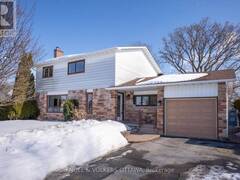 25 PHILLIP DRIVE Ottawa Ontario, K2E 6R6