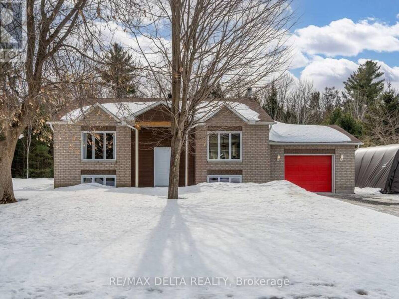 210 CARDINAL CRESCENT, Clarence-Rockland, Ontario K4K 1K9