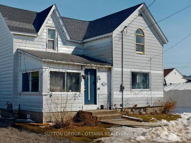 665 EAST STREET Edwardsburgh-Cardinal Ontario, K0E 1E0 - 3 Bedrooms Home For Sale