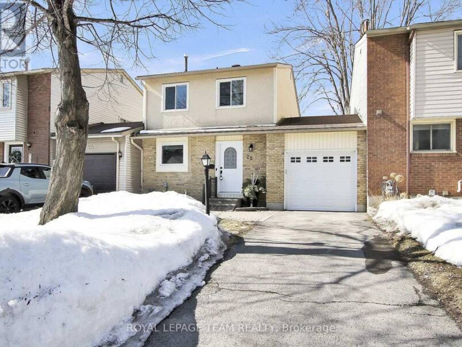 25 WHELAN DRIVE, Ottawa, Ontario K2J 2A3