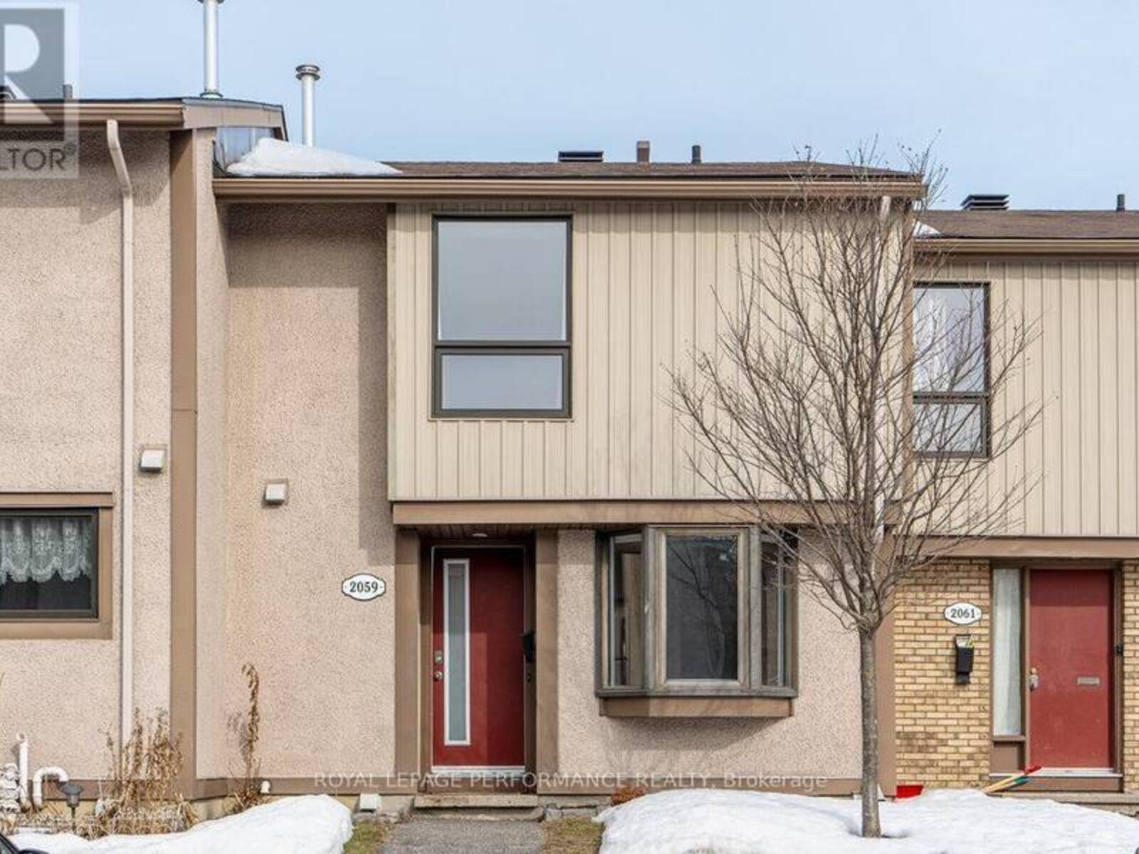 2059 STONEHENGE CRESCENT, Ottawa, Ontario K1B 4N7