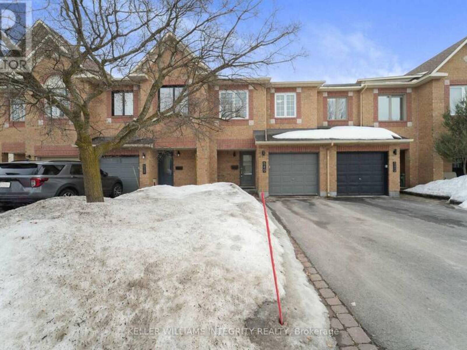 540 MEADOWBREEZE DRIVE, Ottawa, Ontario K2M 2T4