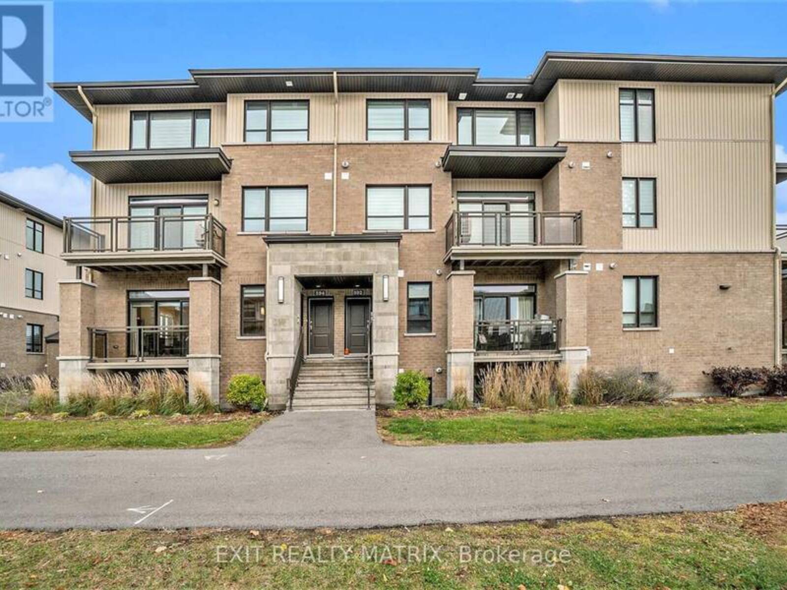 42 - 596 COMPASS STREET, Ottawa, Ontario K1W 0L7