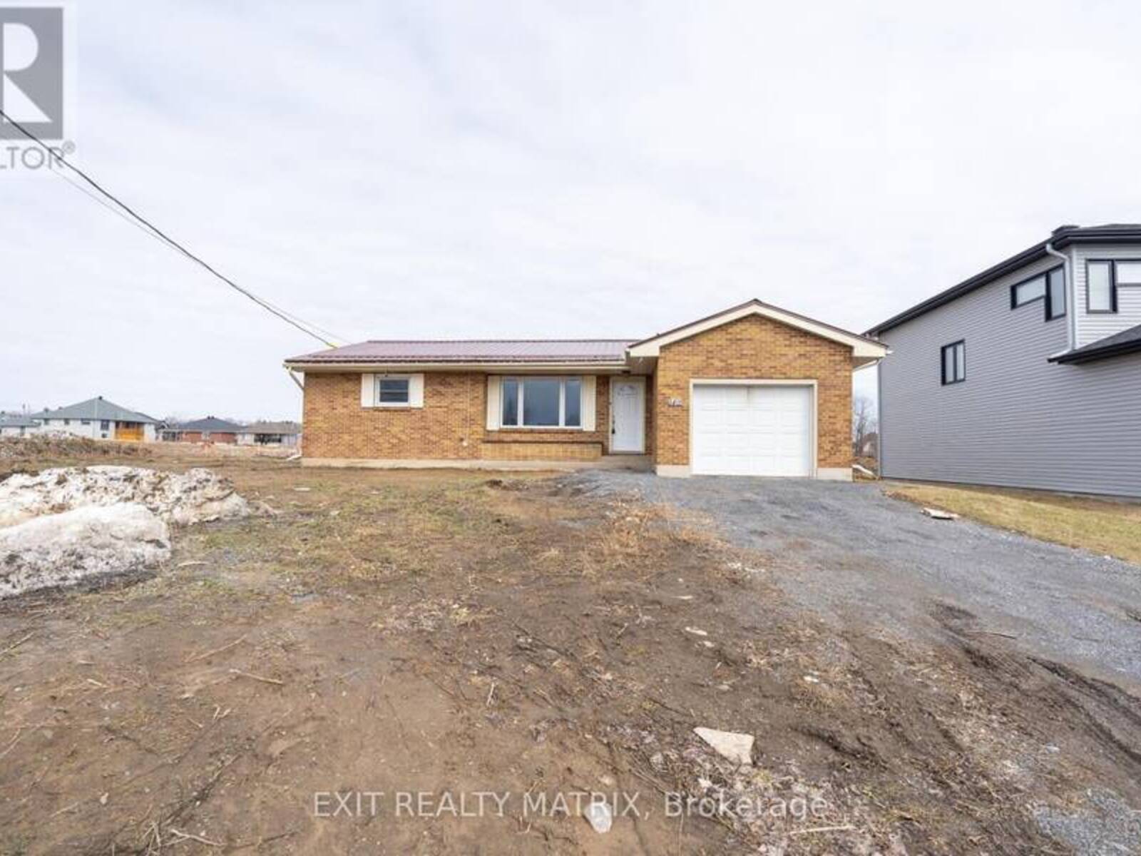 1405 POWER DAM DRIVE, Cornwall, Ontario K6H 5R6