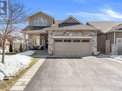 325 BOBOLINK RIDGE Ottawa Ontario, K2V 0B7