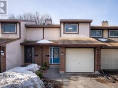 14 - 119 CASTLEFRANK ROAD Ottawa Ontario, K2L 2Y1