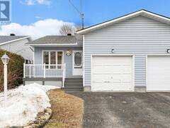 176 MORRIS STREET Carleton Place Ontario, K7C 4N2