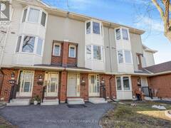 31 HAXBY Ottawa Ontario, K1T 3B5