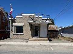 8 MAIN STREET N Rideau Lakes Ontario, K0G 1E0