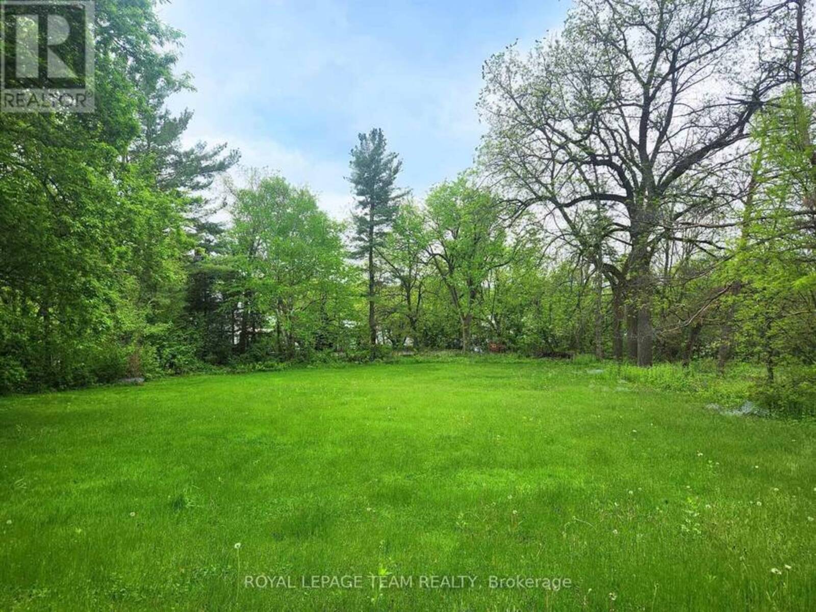 3787 CARP ROAD, Ottawa, Ontario K0A 1L0