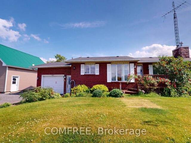 2196 CONCESSION 3 ROAD Alfred and Plantagenet Ontario, K0B 1A0 - 5 Bedrooms Home For Sale