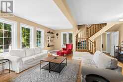 7928 JOCK TRAIL | Ottawa Ontario | Slide Image Seven