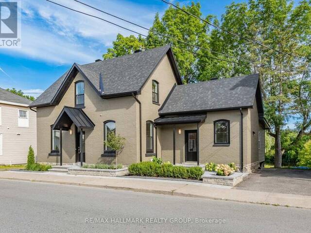 108 CLOTHIER STREET E Kemptville Ontario, K0G 1J0 - 3 Bedrooms Waterfront Home For sale