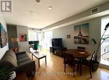 2001 - 40 NEPEAN STREET | Ottawa Ontario | Slide Image Eight