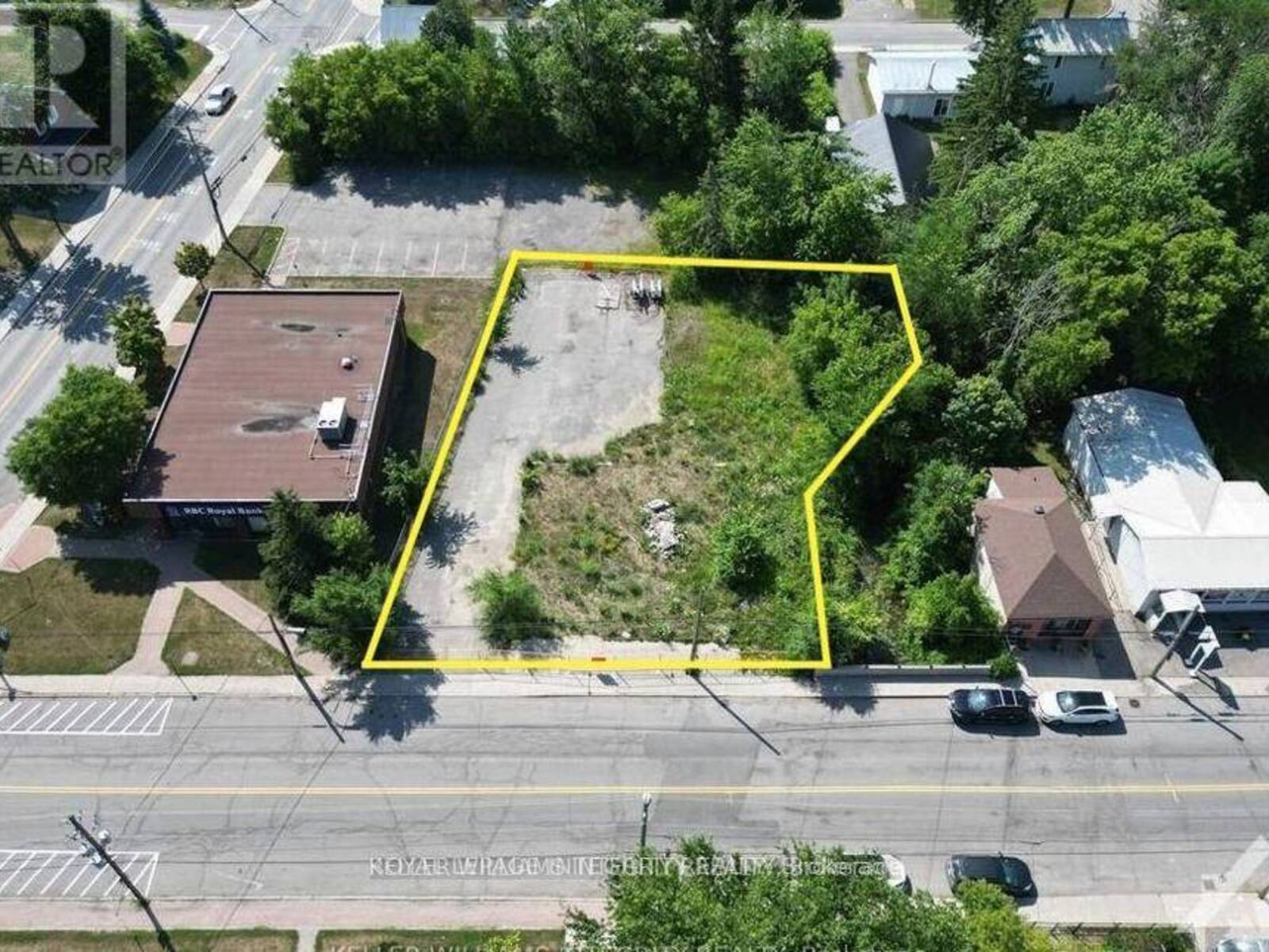 8212 VICTORIA STREET, Ottawa, Ontario K0A 2P0