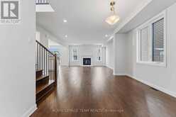 920 LOCOMOTION LANE | Ottawa Ontario | Slide Image Four