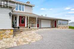 2638 RIDEAU FERRY ROAD | Perth Ontario | Slide Image Thirty-eight