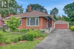 13 DUNHAM STREET | Ottawa Ontario | Slide Image Two