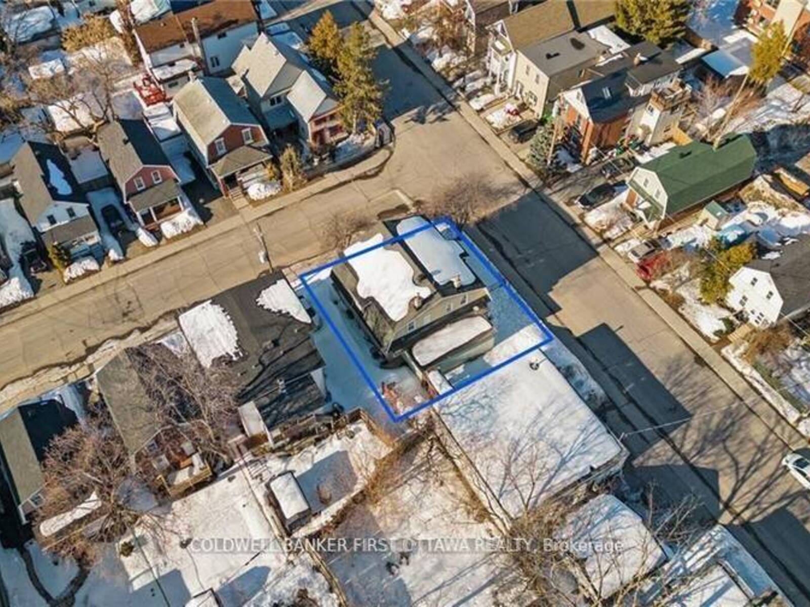 4 OXFORD STREET, Ottawa, Ontario K1Y 2R7