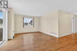 600 SUNBEAM PRIVATE | Ottawa Ontario | Slide Image Twenty-two