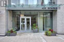 907 - 428 SPARKS STREET | Ottawa Ontario | Slide Image Three