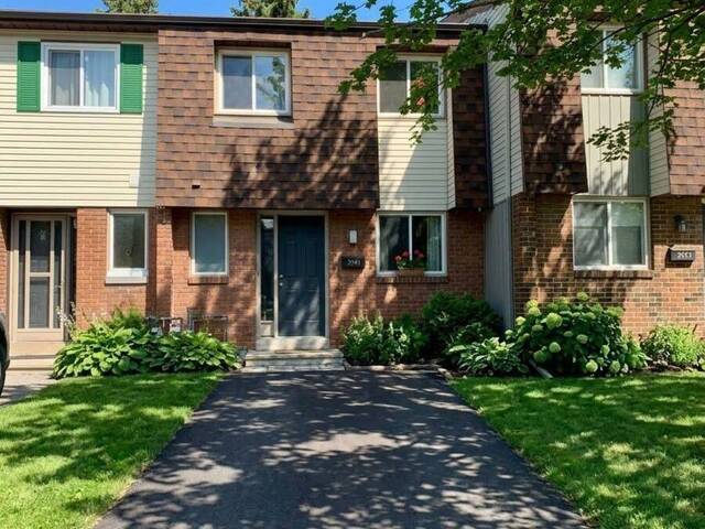 2991 OLYMPIC WAY Ottawa Ontario, K1T 1Y3 - 3 Bedrooms Condo For Sale