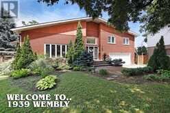 1939 WEMBLEY AVENUE | Ottawa Ontario | Slide Image One