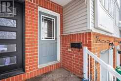 460 SEYTON DRIVE | Ottawa Ontario | Slide Image Four