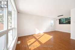 11C SONNET CRESCENT | Ottawa Ontario | Slide Image Seven