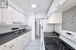 11C SONNET CRESCENT | Ottawa Ontario | Slide Image Nine