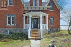 81 LAKESHORE DRIVE | Morrisburg Ontario | Slide Image Two