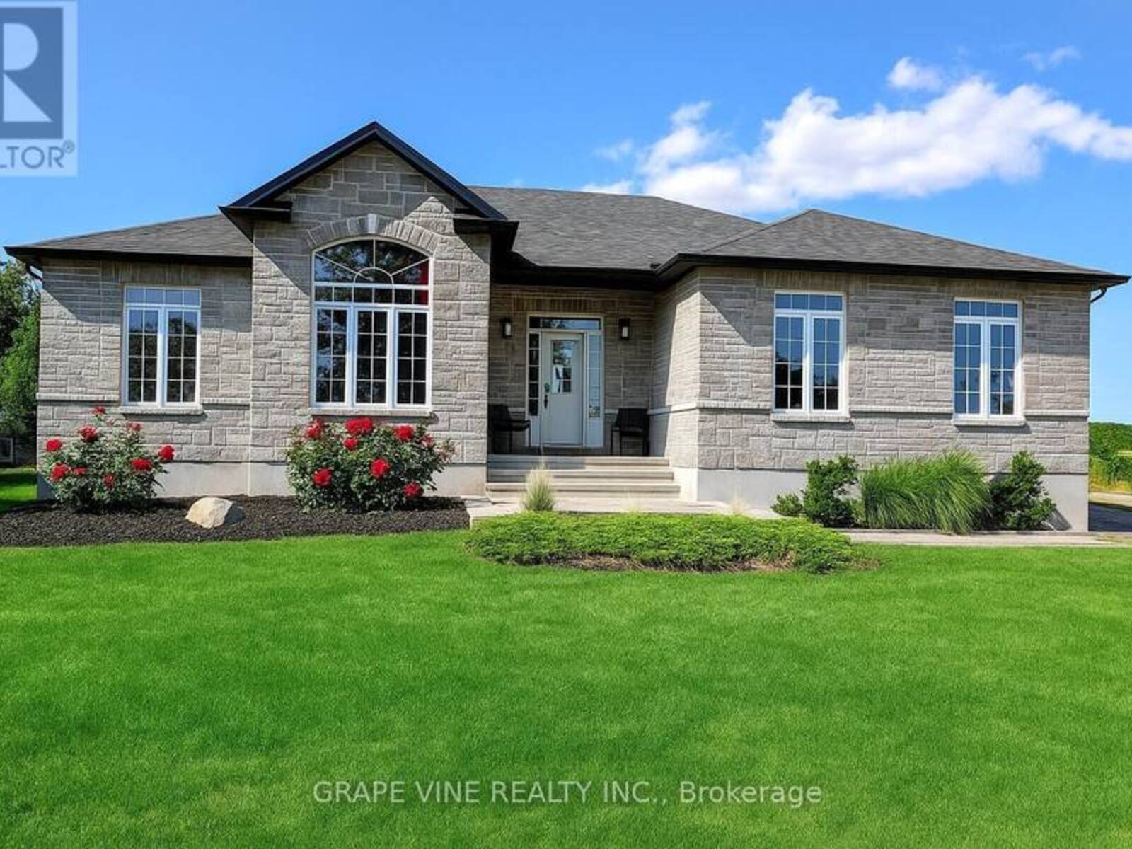 138 ASHTON CREEK CRESCENT, Ottawa, Ontario K0A 1B0
