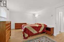 40 APPLEBY PRIVATE | Ottawa Ontario | Slide Image Eighteen
