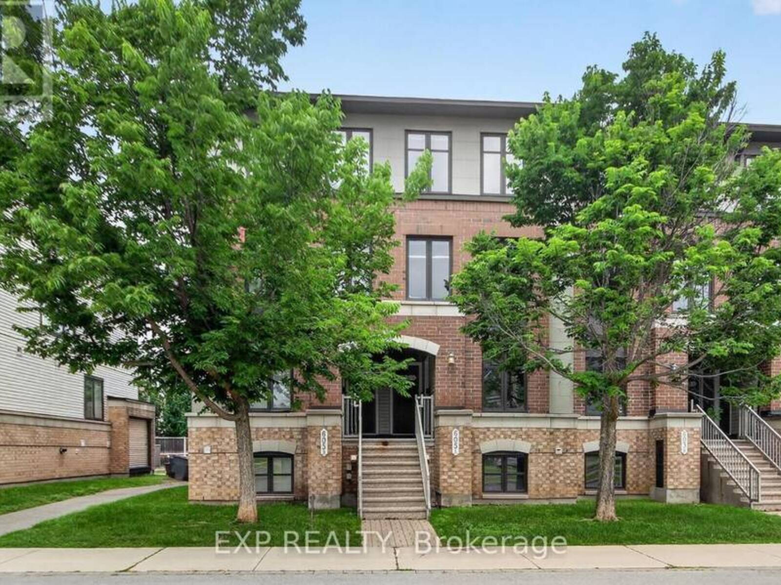 B - 605 CHAPMAN MILLS DRIVE, Ottawa, Ontario K2J 5T1