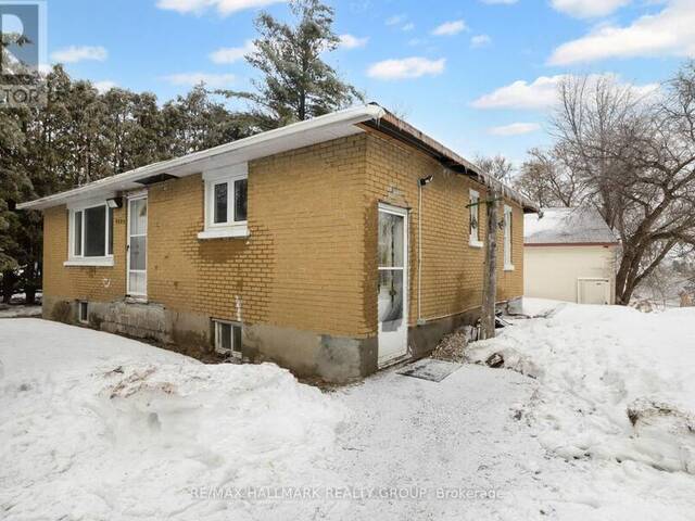 2601 REGIONAL ROAD 174 ROAD Ottawa Ontario, K4C 1R2 - 2 Bedrooms Home For Sale