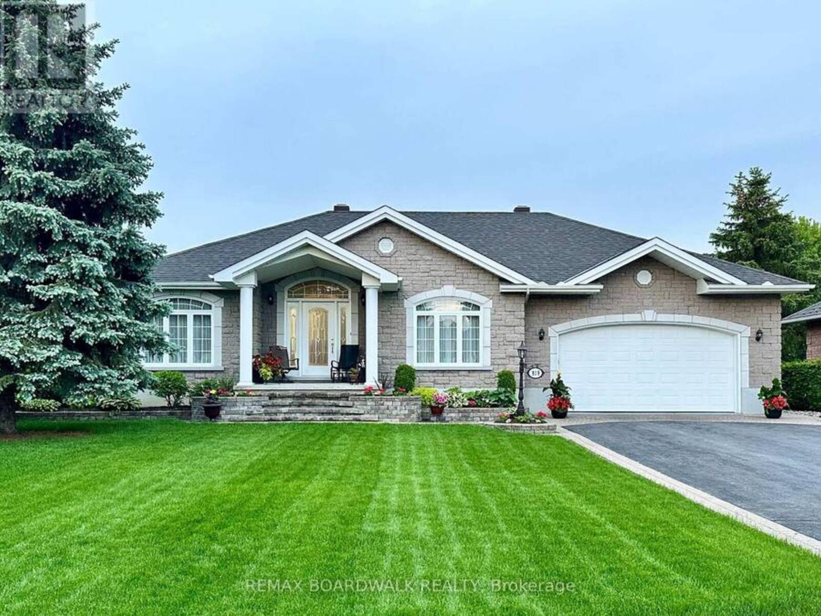 819 LAVAL STREET, Casselman, Ontario K0A 1M0