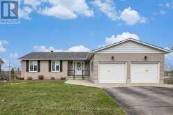 74 COLONEL BY CRESCENT | Smiths Falls Ontario | Slide Image Two