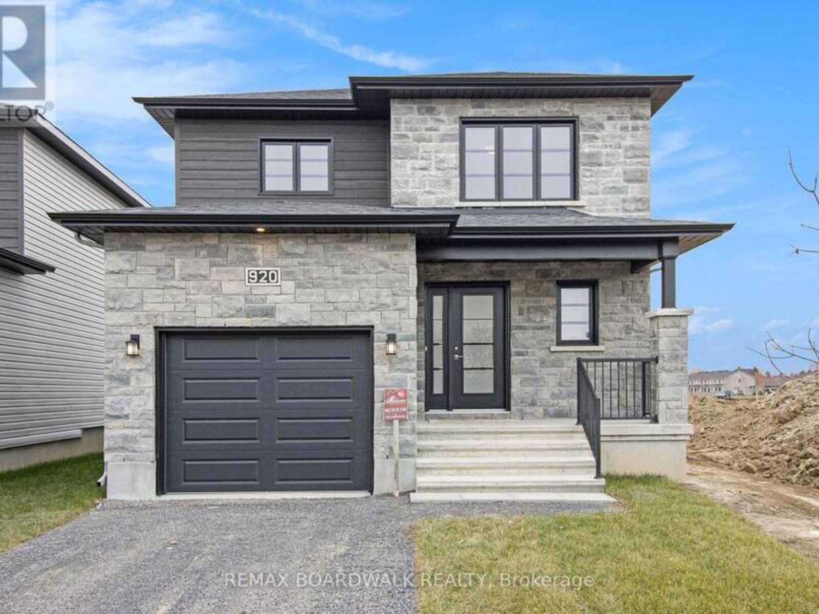 1145 MONTBLANC CRESCENT, Embrun, Ontario K0A 1W0