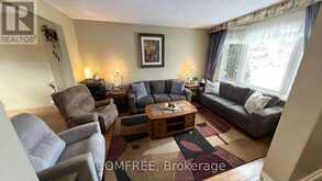 56 FIELDGATE DRIVE | Ottawa Ontario | Slide Image Three