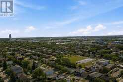 211 COLUMBUS AVENUE | Ottawa Ontario | Slide Image Ten