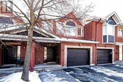 110 CHARTLEY PRIVATE | Ottawa Ontario | Slide Image Three
