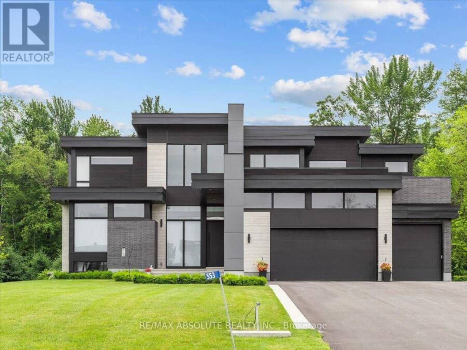 553 SHOREWAY DRIVE, Ottawa, Ontario K4P 0G3