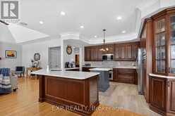 6715 SUNCREST DRIVE | Ottawa Ontario | Slide Image Twelve