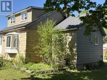 185 COMPTON AVENUE | Ottawa Ontario | Slide Image Thirteen