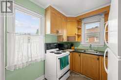 1123 SECORD AVENUE | Ottawa Ontario | Slide Image Thirteen