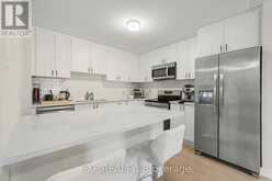 249 DAVID LEWIS PRIVATE | Ottawa Ontario | Slide Image Ten