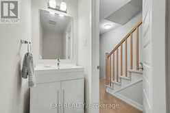 249 DAVID LEWIS PRIVATE | Ottawa Ontario | Slide Image Thirteen