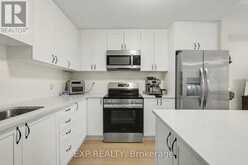 249 DAVID LEWIS PRIVATE | Ottawa Ontario | Slide Image Nine