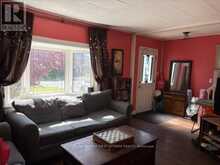 185 COMPTON AVENUE | Ottawa Ontario | Slide Image Three